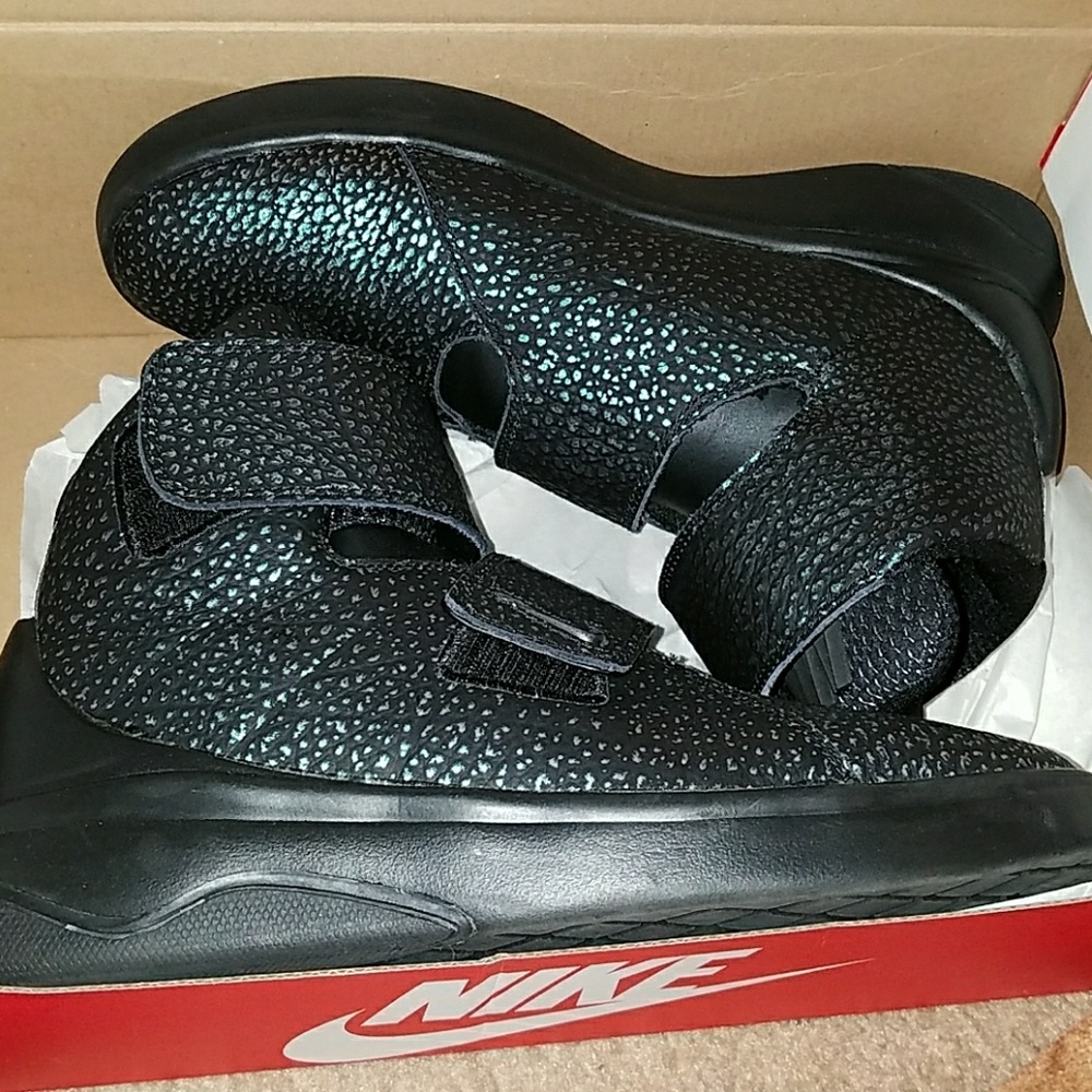 High top sneakers
